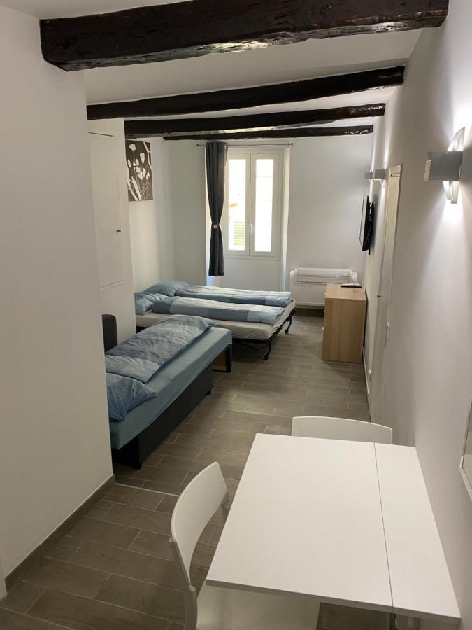 Renovated Studio In The Heart Of The Old Town Ментона Екстериор снимка