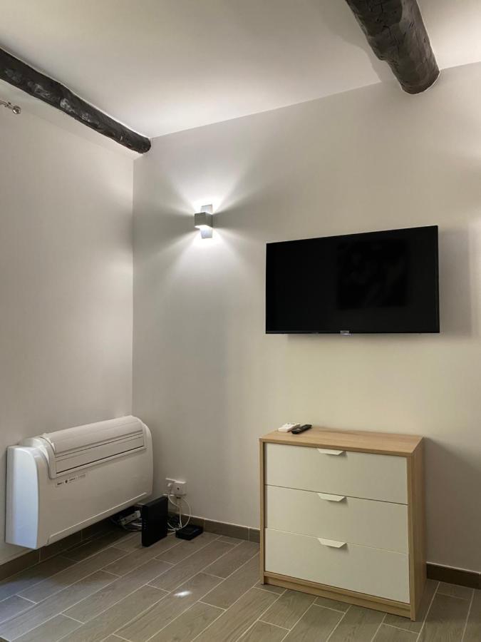 Renovated Studio In The Heart Of The Old Town Ментона Екстериор снимка